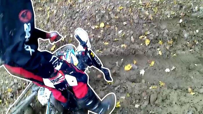 Sortie en enduro sur le sedannais avec une chute filmé par Kevin de Sousa